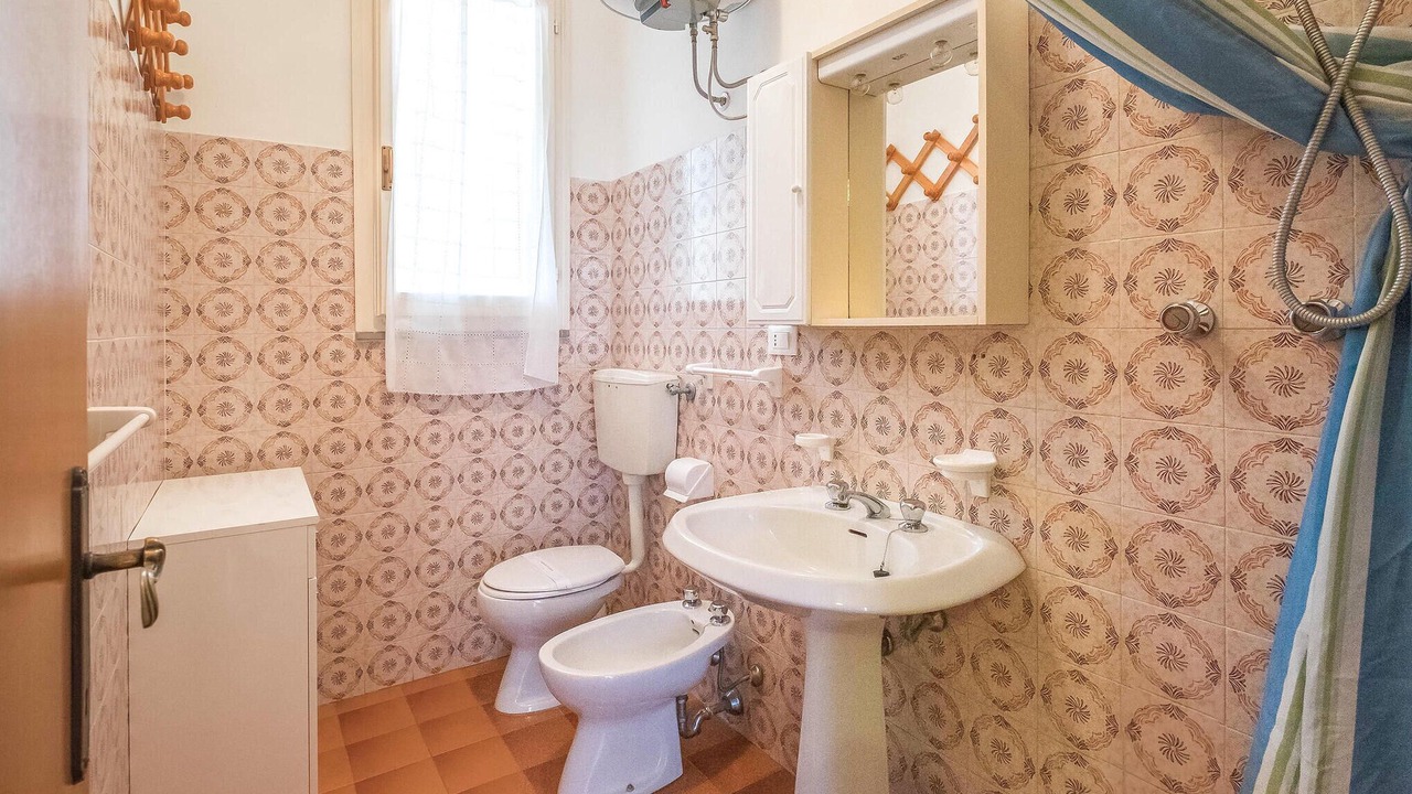 Photo of Bathroom in Lido delle Nazioni