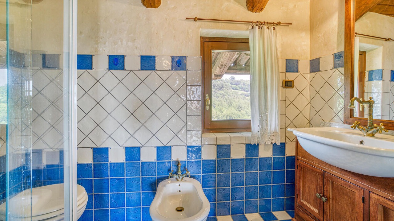 Photo of Bathroom in Aramengo