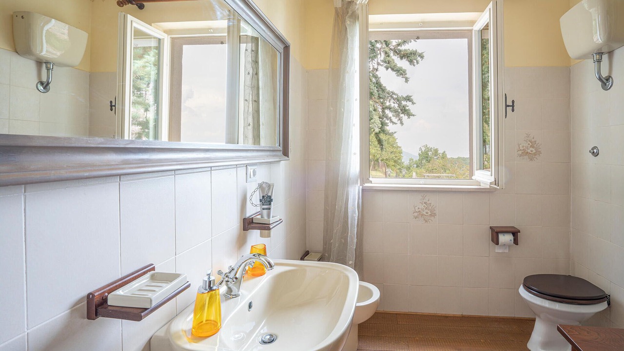 Photo of Bathroom in Macerino