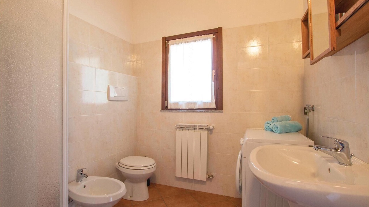 Photo of Bathroom in Agra