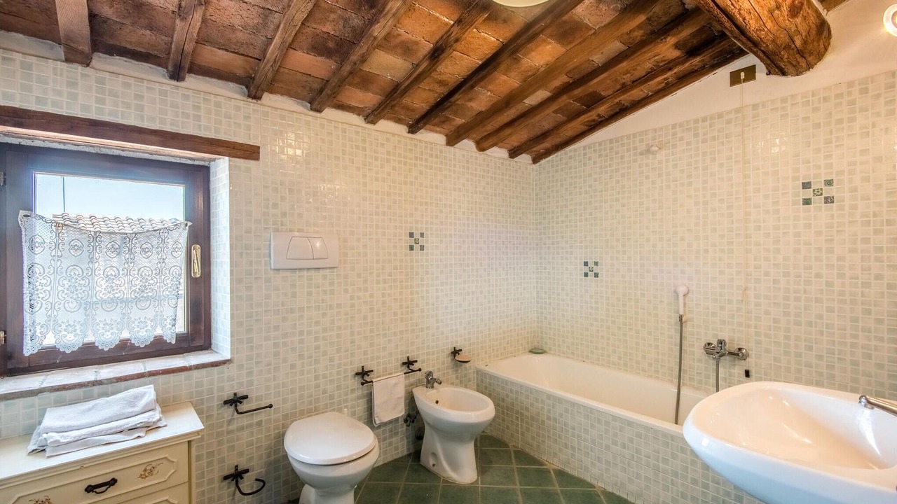 Photo of Bathroom in Radicondoli