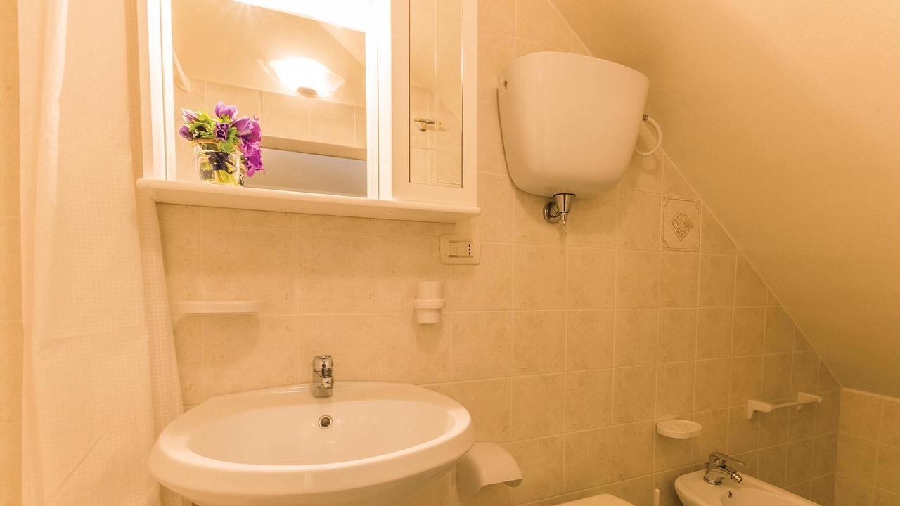 Photo of Bathroom in Assisi