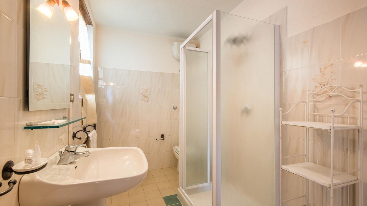Photo of Bathroom in Radicondoli