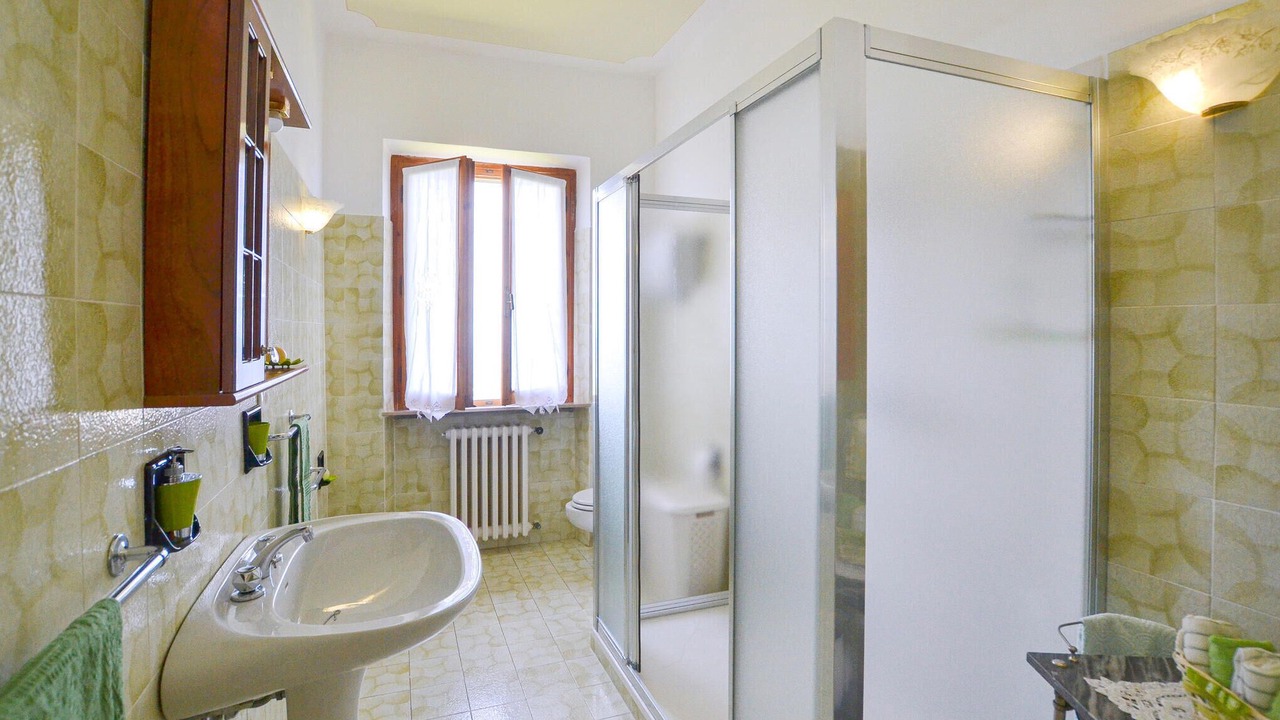 Photo of Bathroom in Cortona