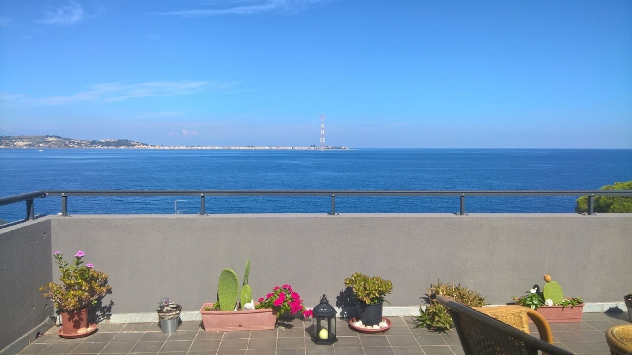 Photo of Patio Balcony in Villa San Giovanni