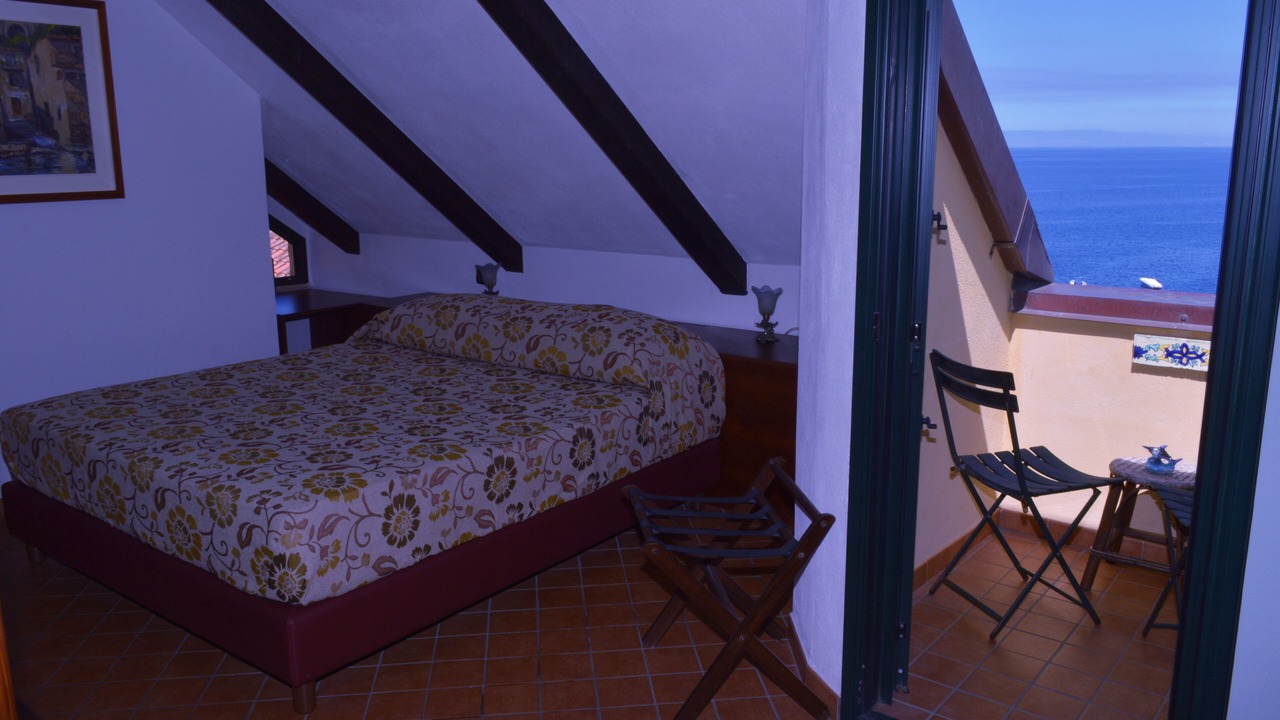 Photo of Bedroom in Scilla