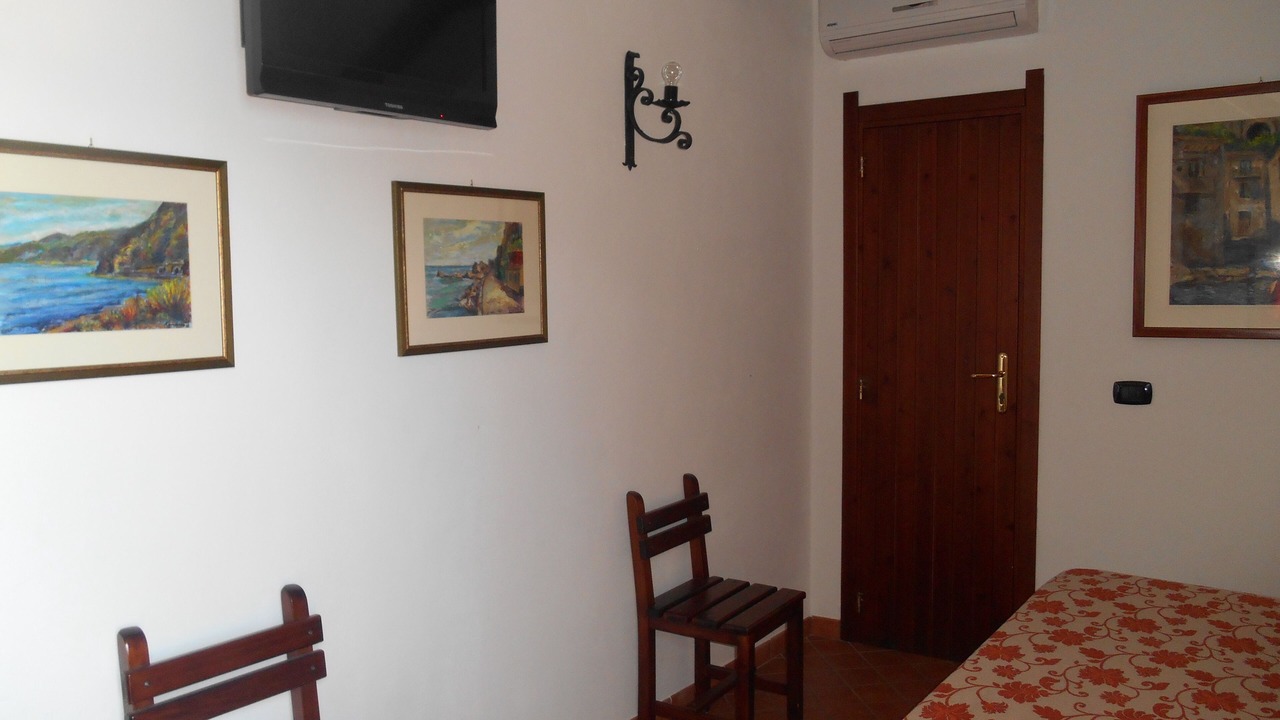 Photo of Bedroom in Scilla
