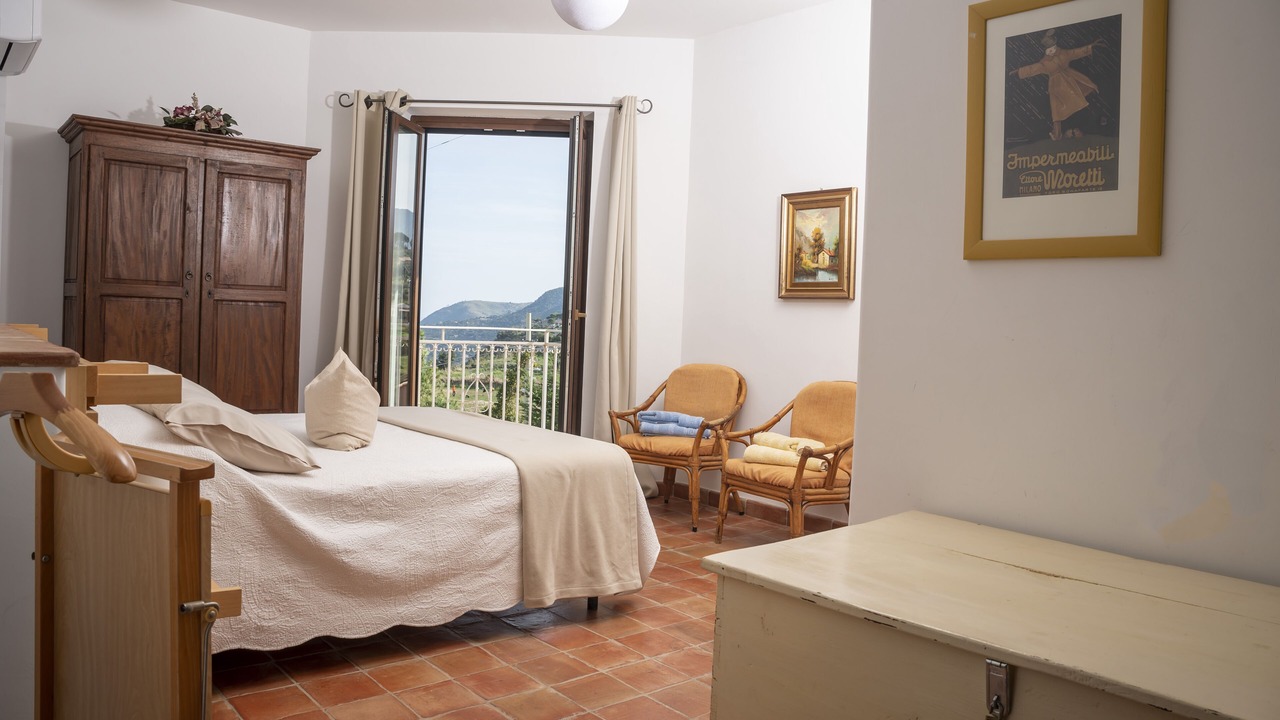 Photo of Bedroom in Cefalu
