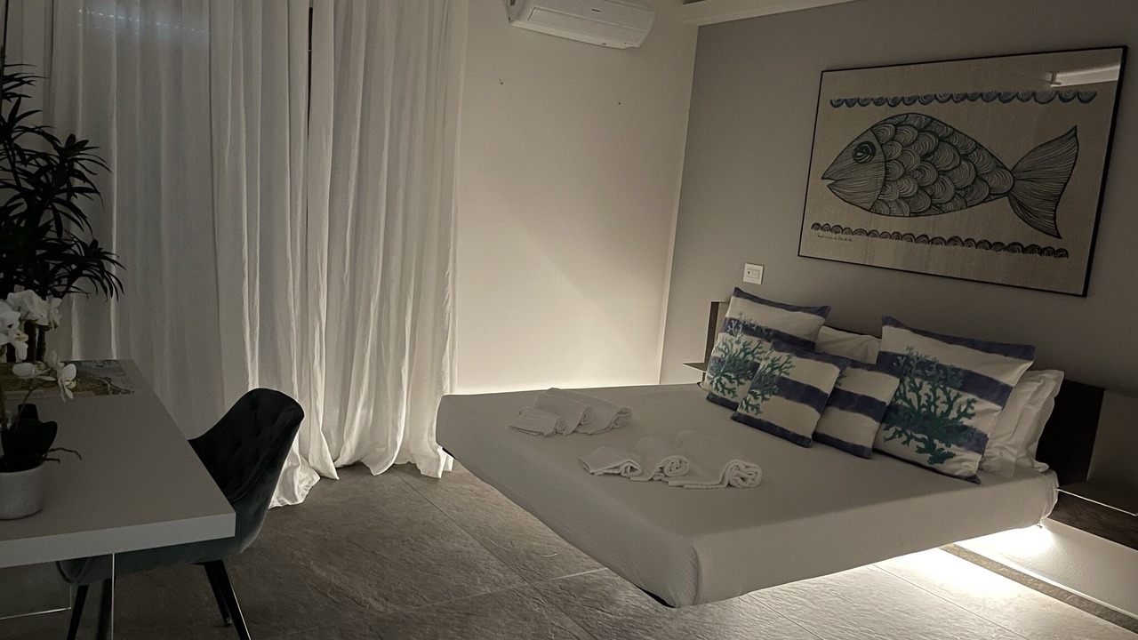 Photo of Bedroom in Gardone Riviera