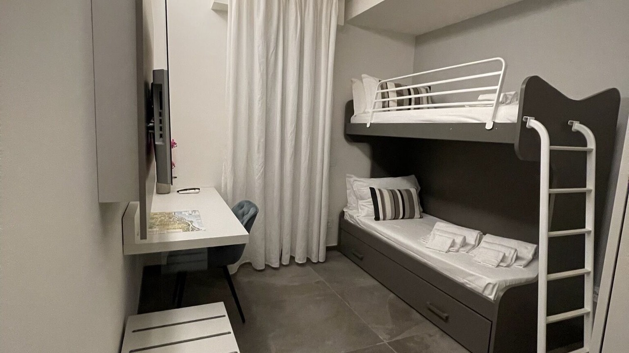 Photo of Bedroom in Gardone Riviera