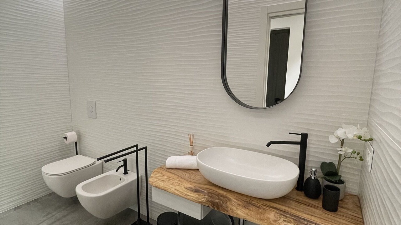 Photo of Bathroom in Gardone Riviera