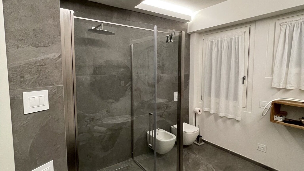 Photo of Bathroom in Gardone Riviera