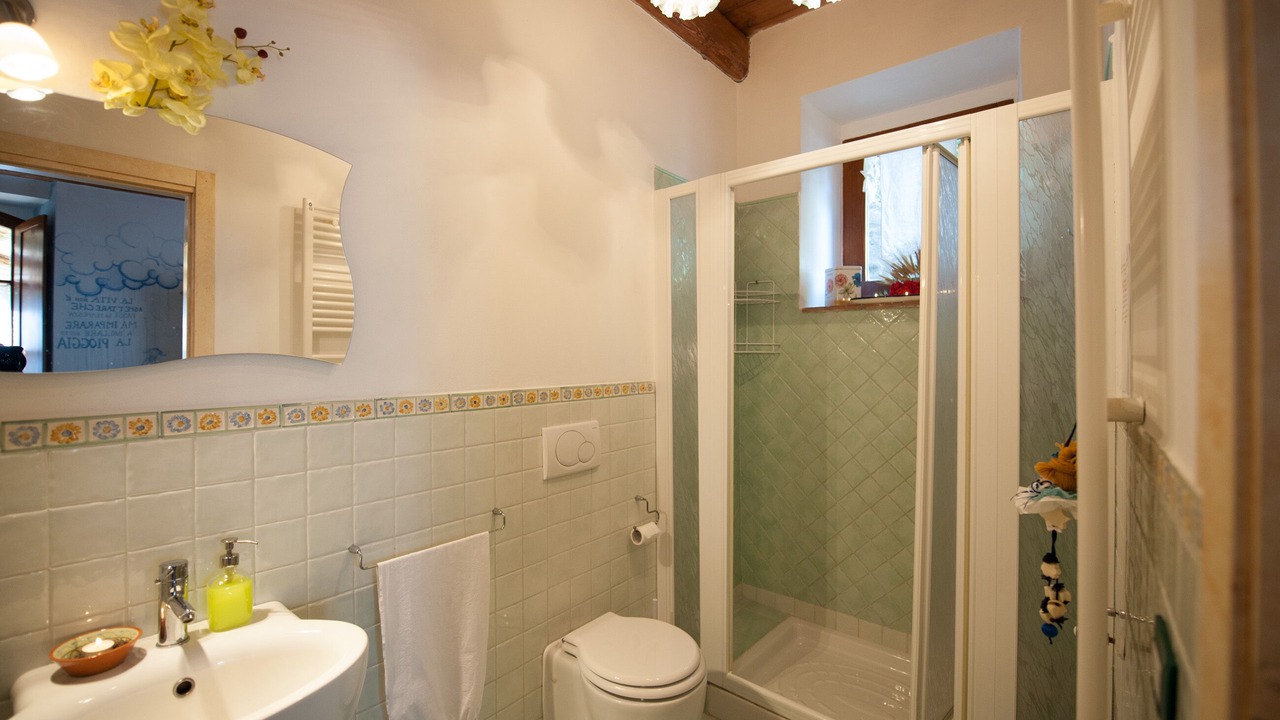 Photo of Bathroom in Montieri