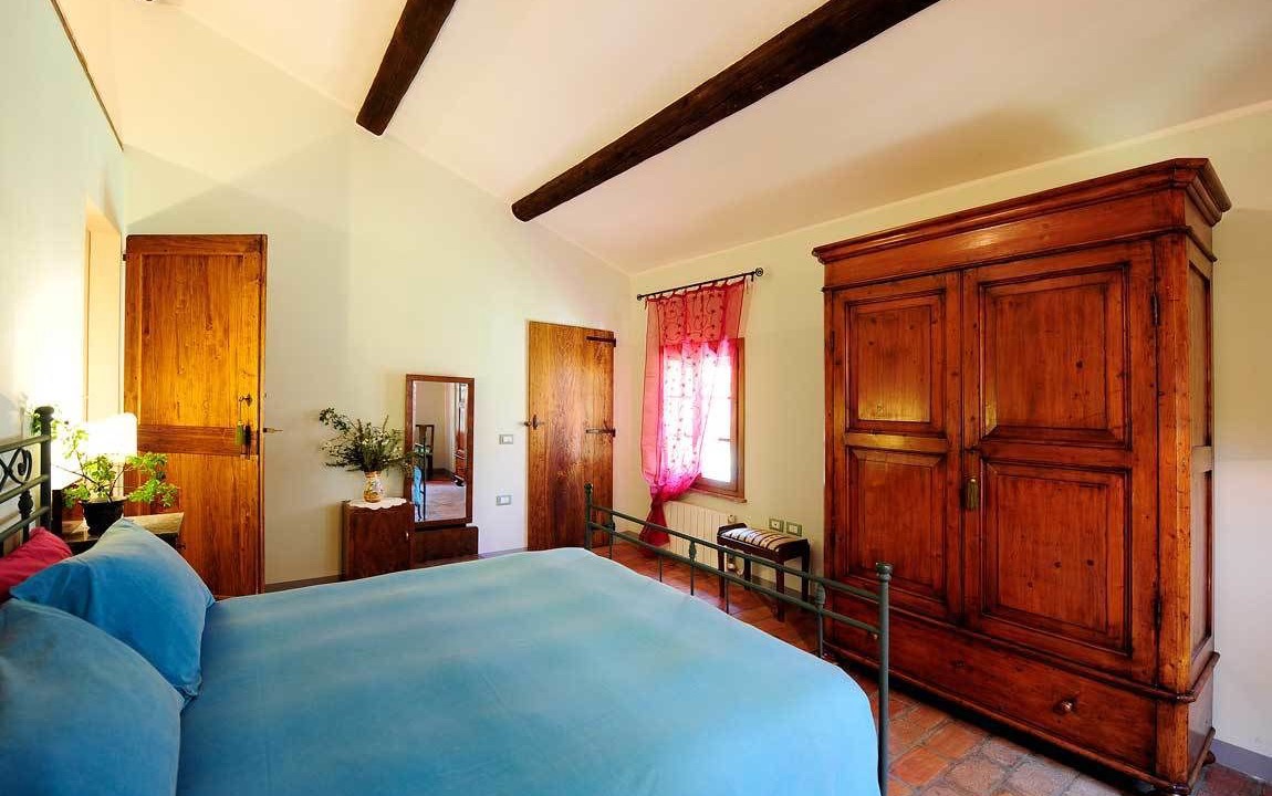 Photo of Bedroom in Montefelcino