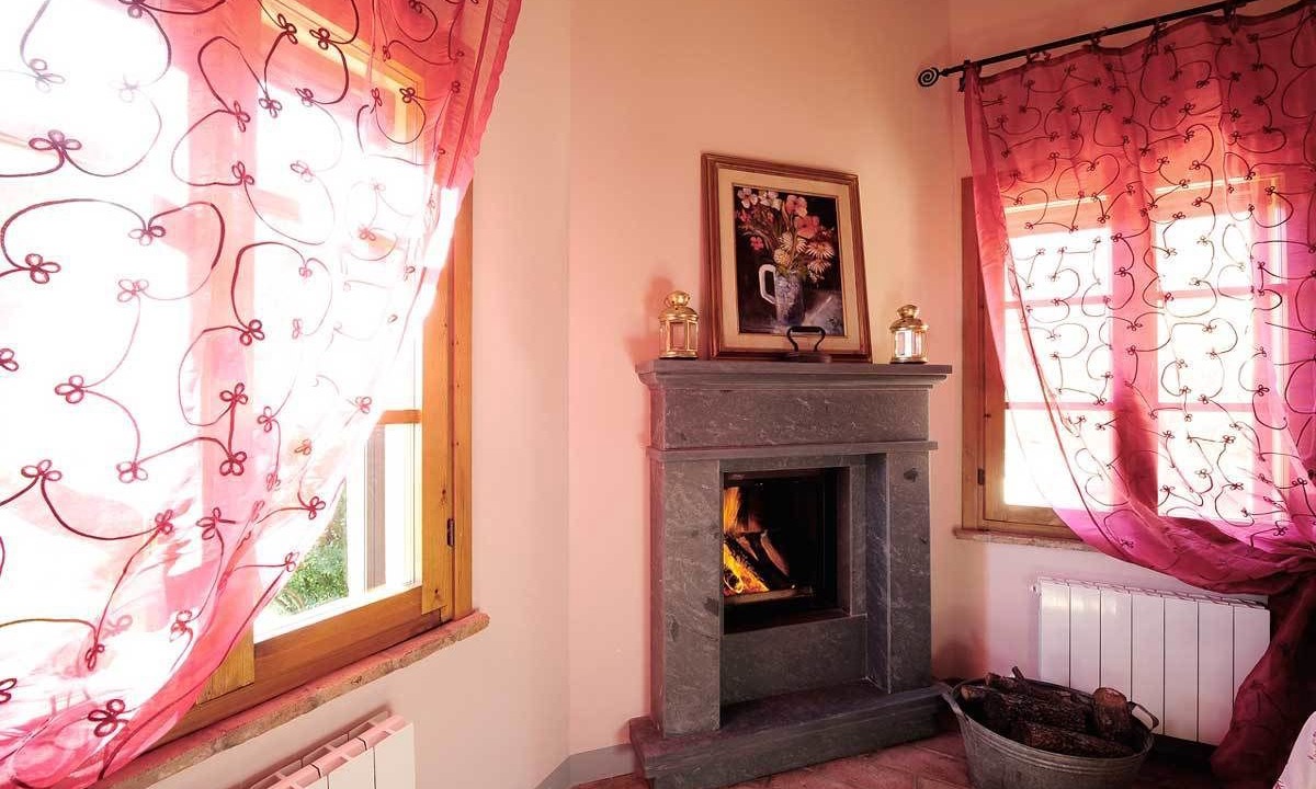 Photo of Bedroom in Montefelcino
