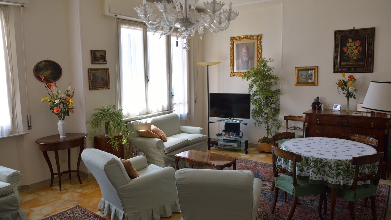 Photo of Livingroom in Siena Historical Center