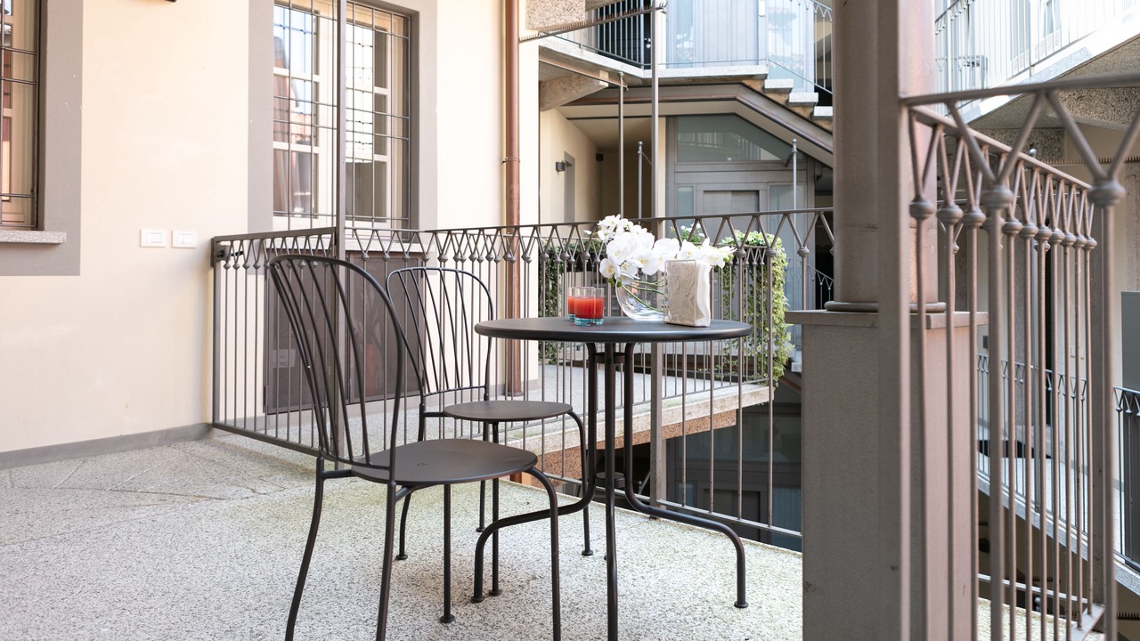 Photo of Patio Balcony in Intra