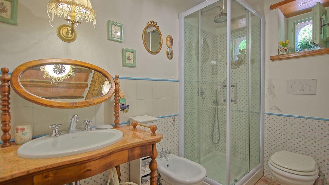 Photo of Bathroom in San Pietro a Cegliolo