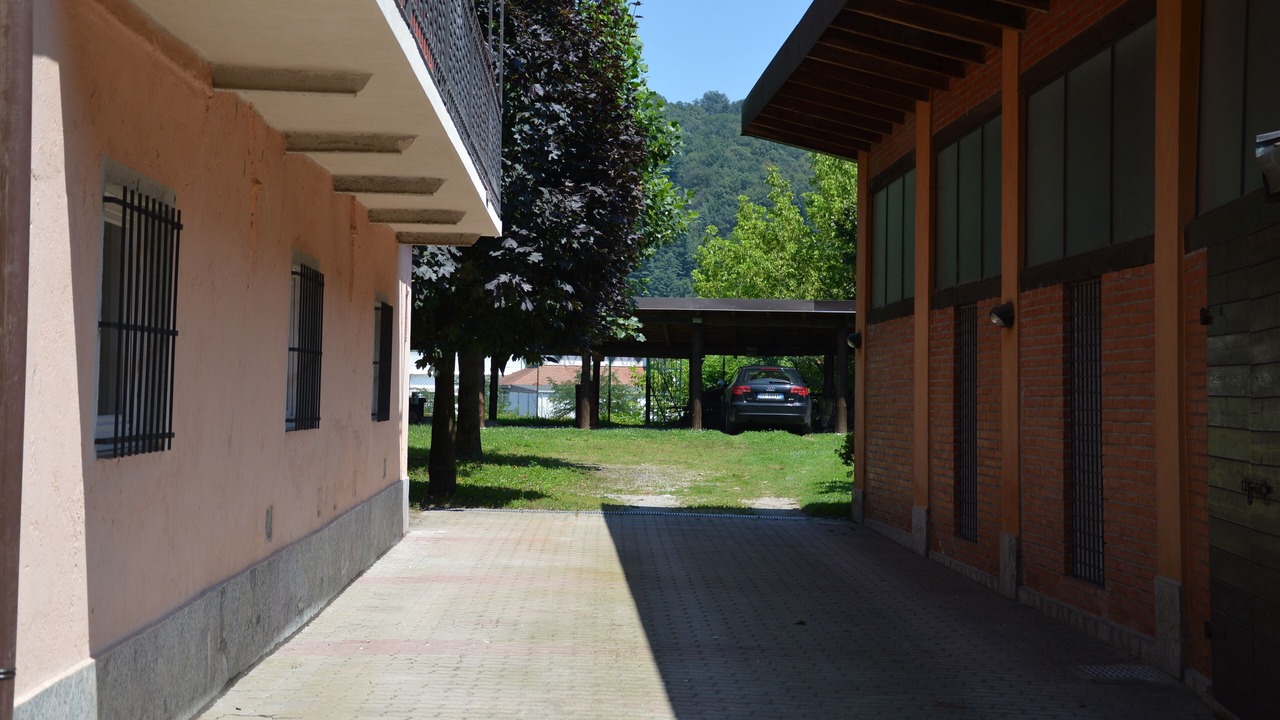 Photo of Others in Comero