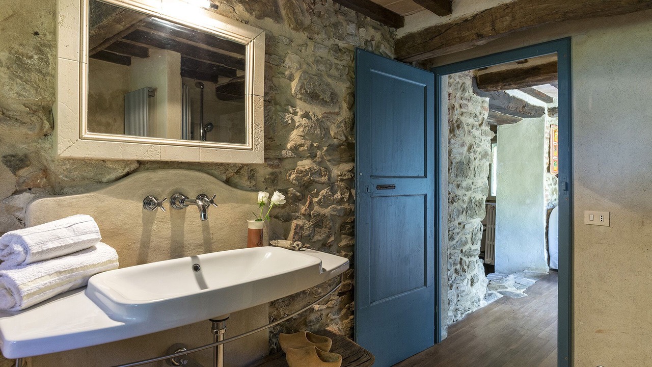 Photo of Bathroom in Paciano