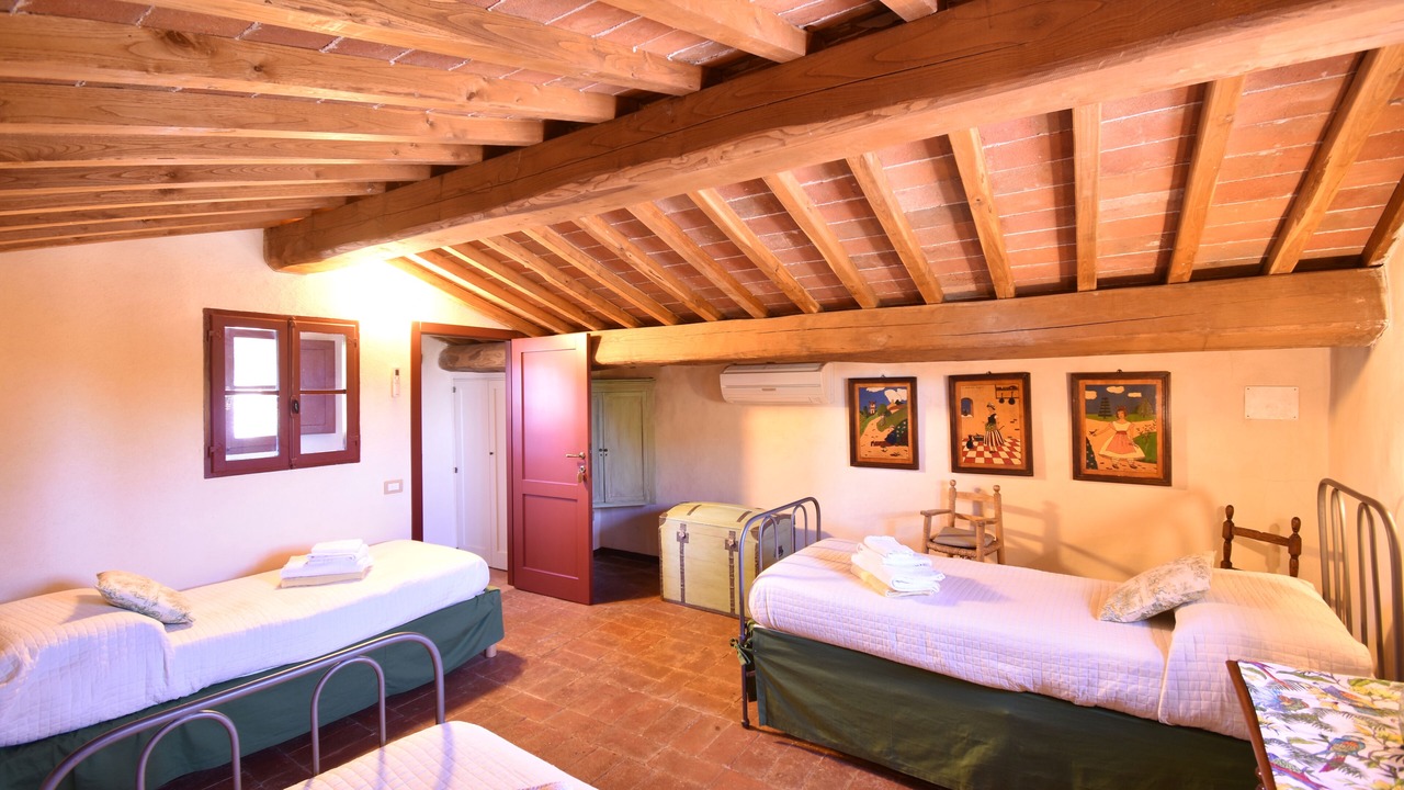 Photo of Bedroom in Villa Parigini