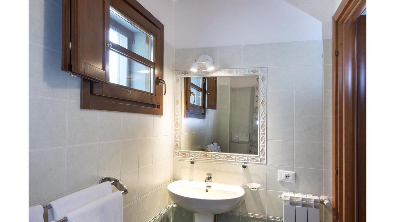 Photo of Bathroom in Tresana