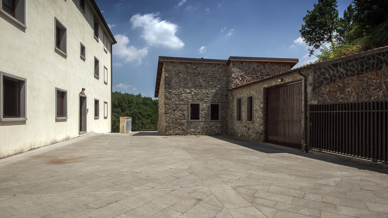 Photo of Outdoor in Tresana