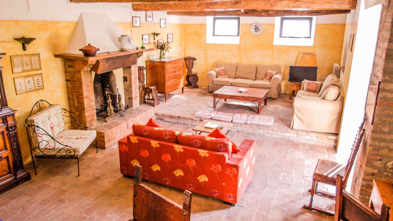 Photo of Livingroom in Farnetta