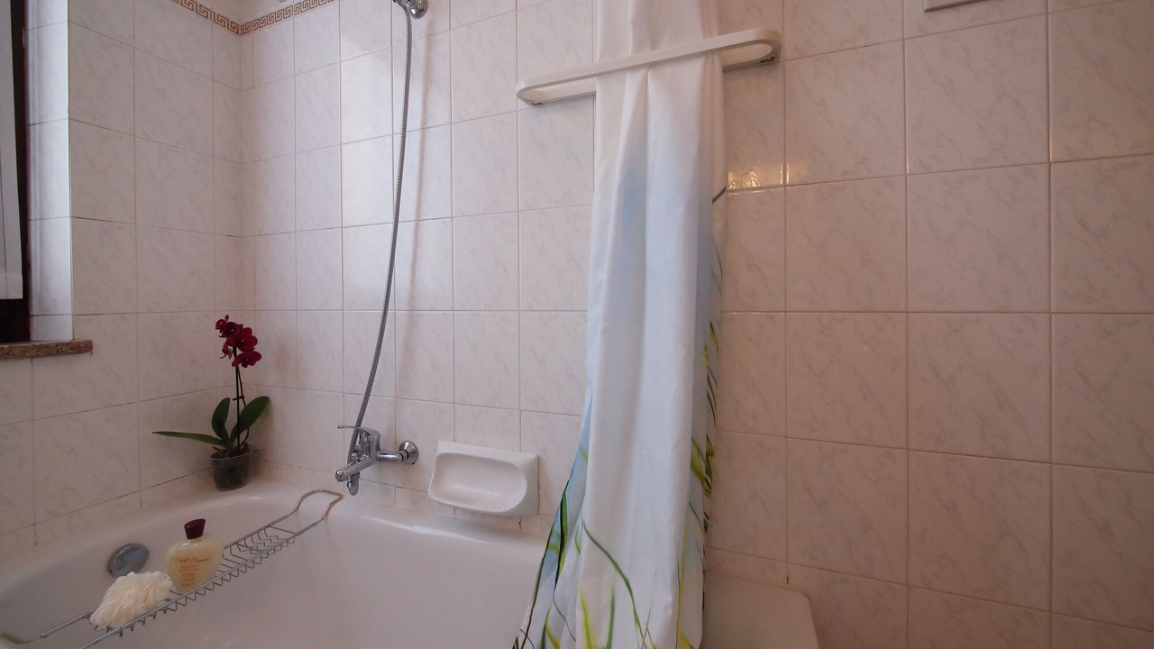 Photo of Bathroom in Baveno