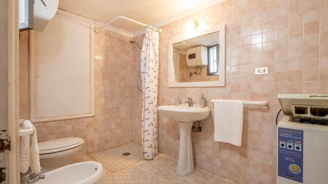 Photo of Bathroom in Marina di Mancaversa