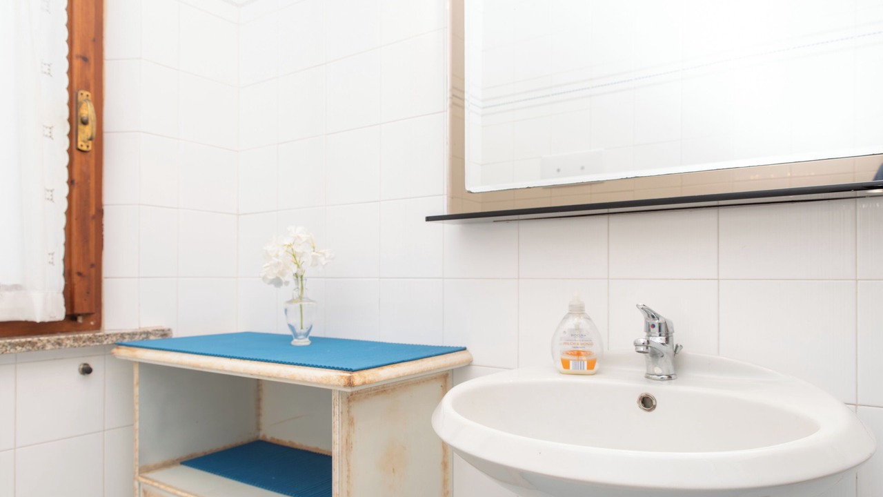 Photo of Bathroom in San Teodoro City Centre