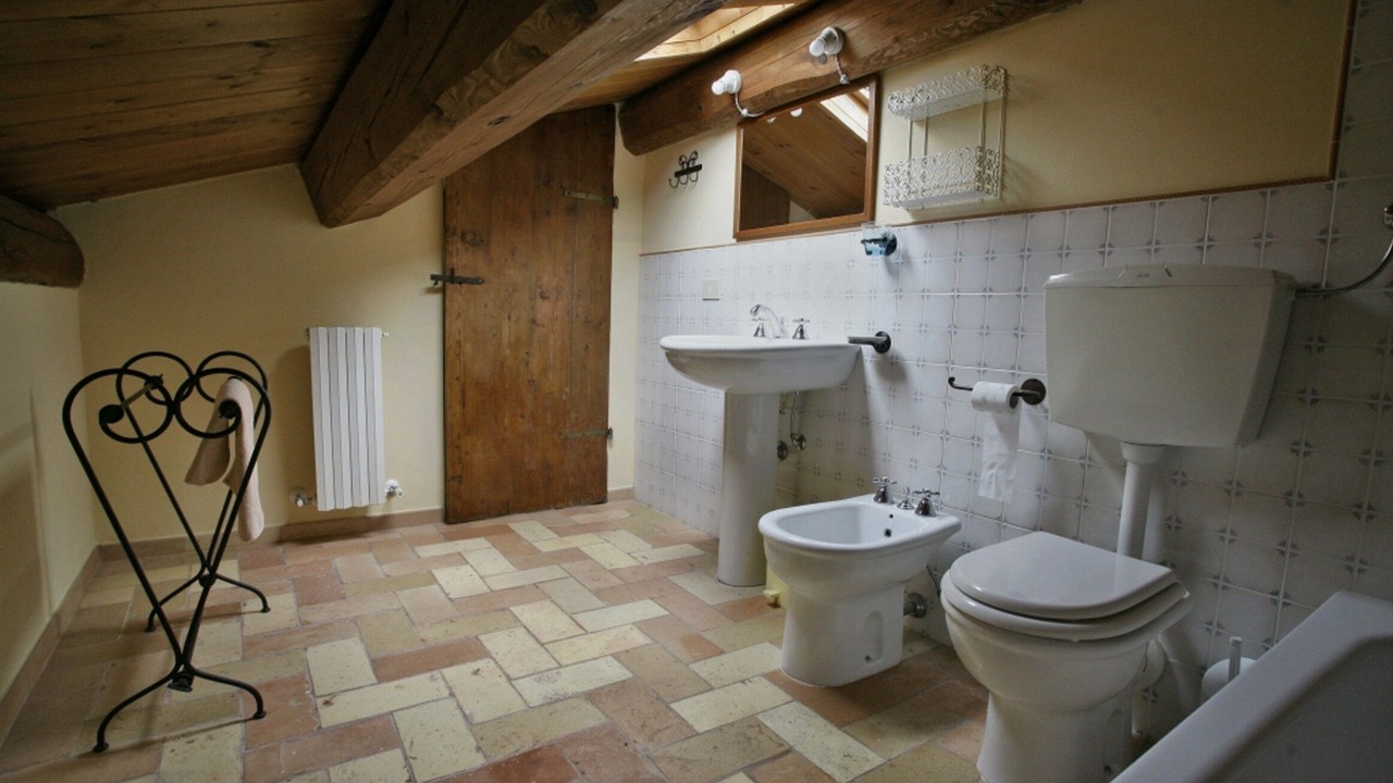 Photo of Bathroom in Serrungarina