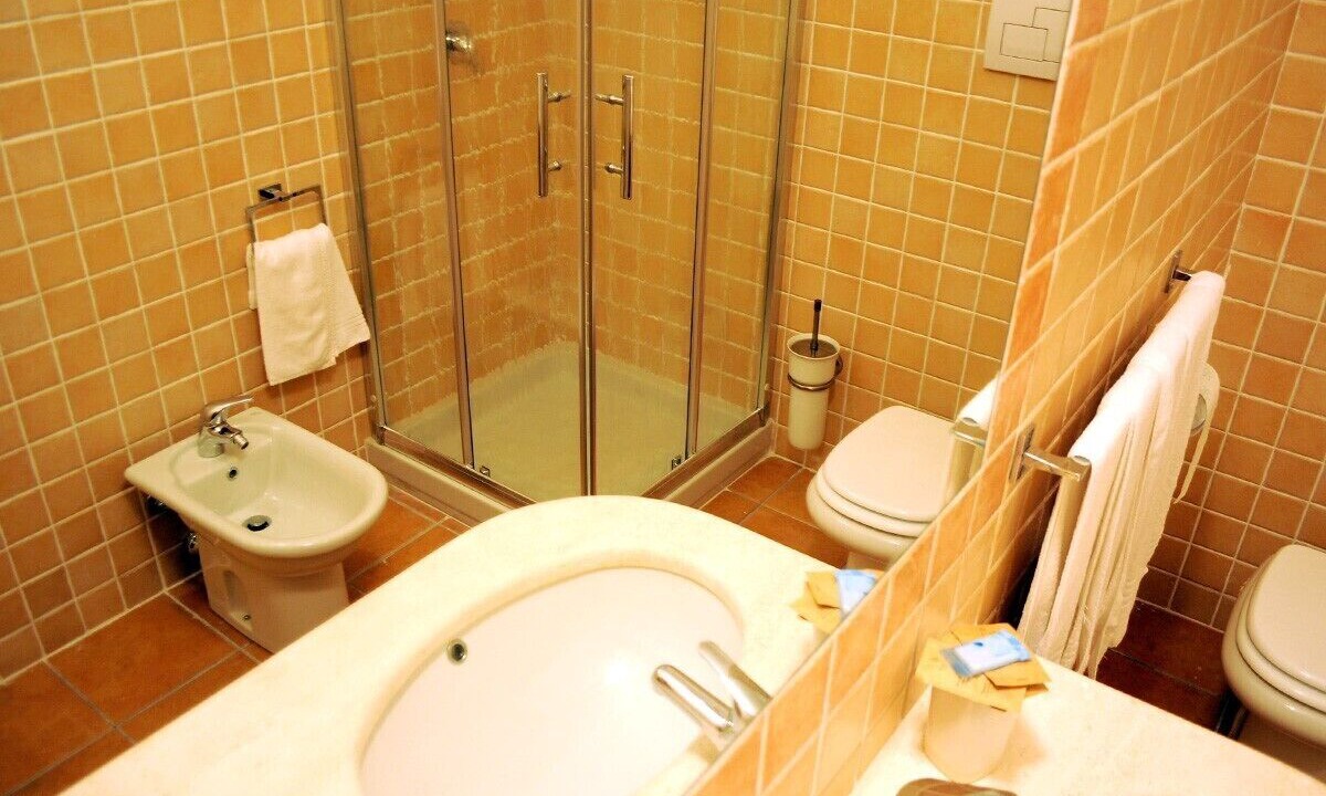 Photo of Bathroom in San Teodoro City Centre
