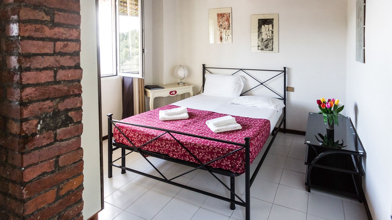 Photo of Bedroom in Castelnuovo Magra