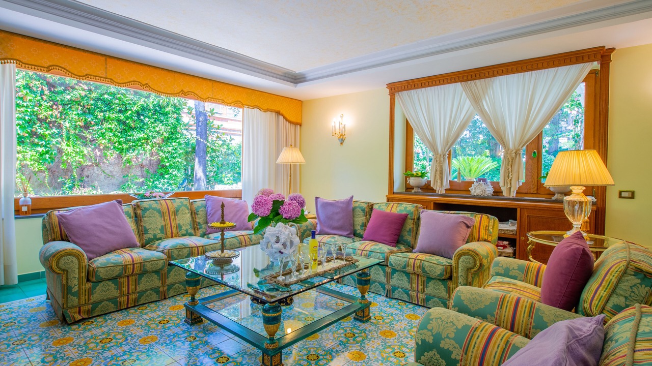 Photo of Livingroom in Sorrento City Centre