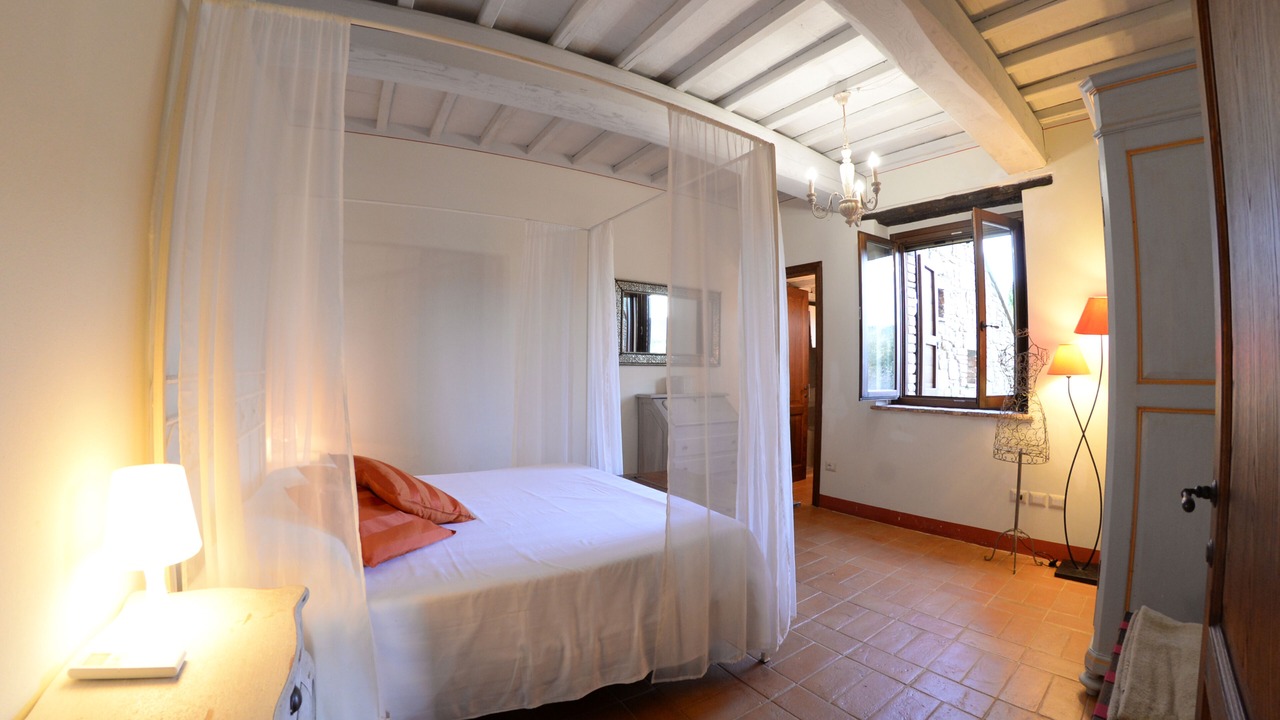 Photo of Bedroom in Paciano