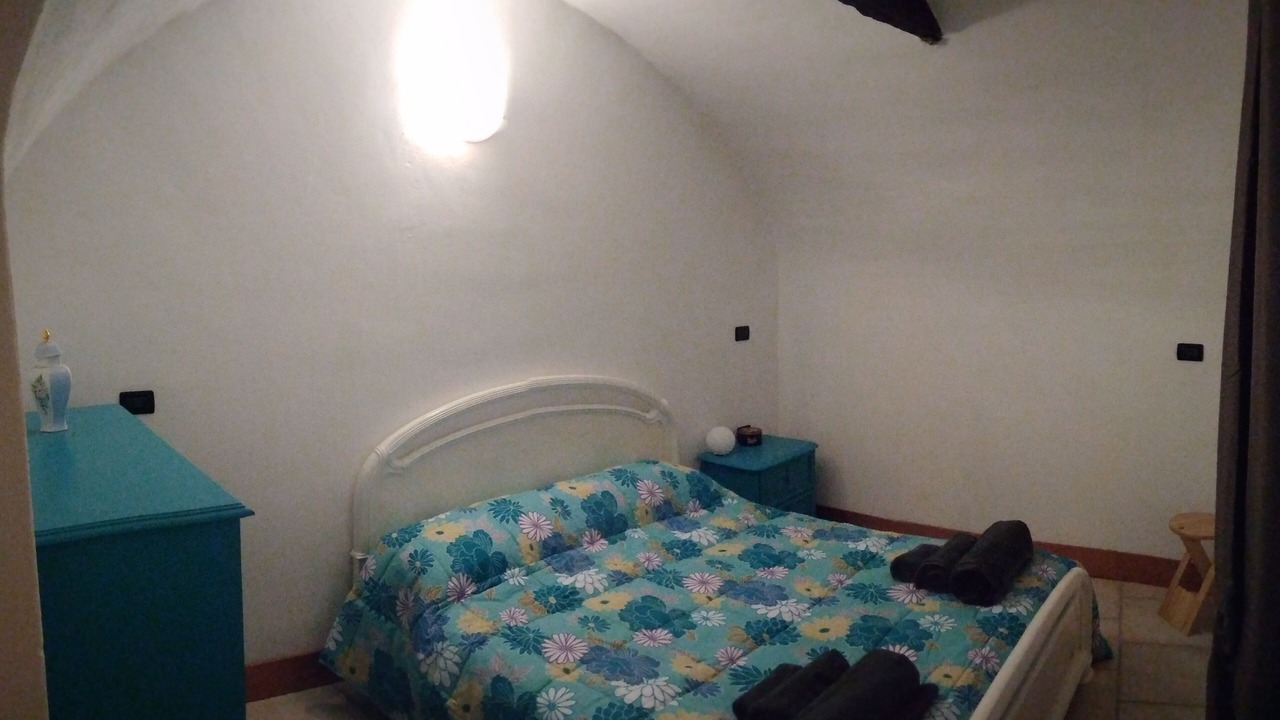Photo of Bedroom in Esmate