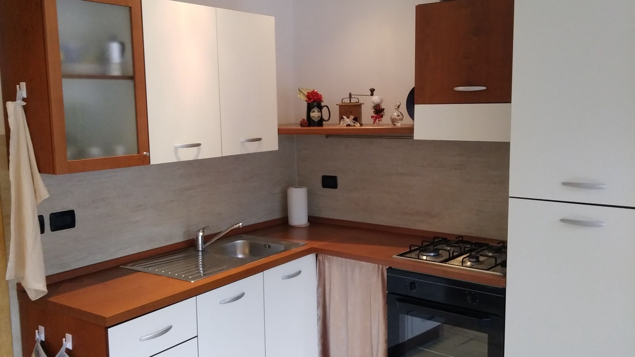 Photo of Kitchen in Esmate