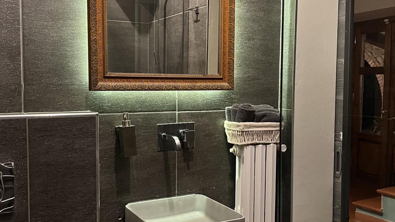 Photo of Bathroom in Volterra