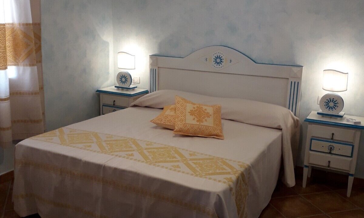 Photo of Bedroom in Calasetta