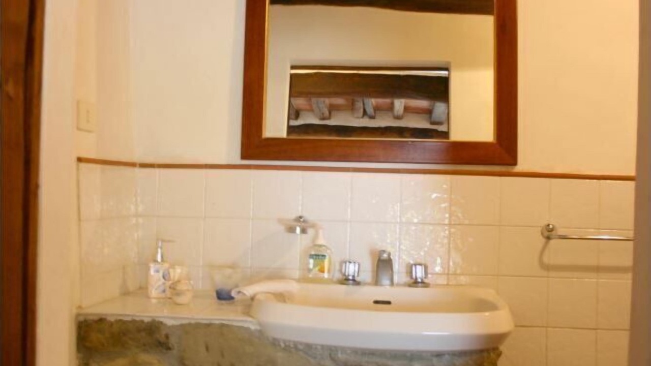 Photo of Bathroom in San Pietro a Cegliolo