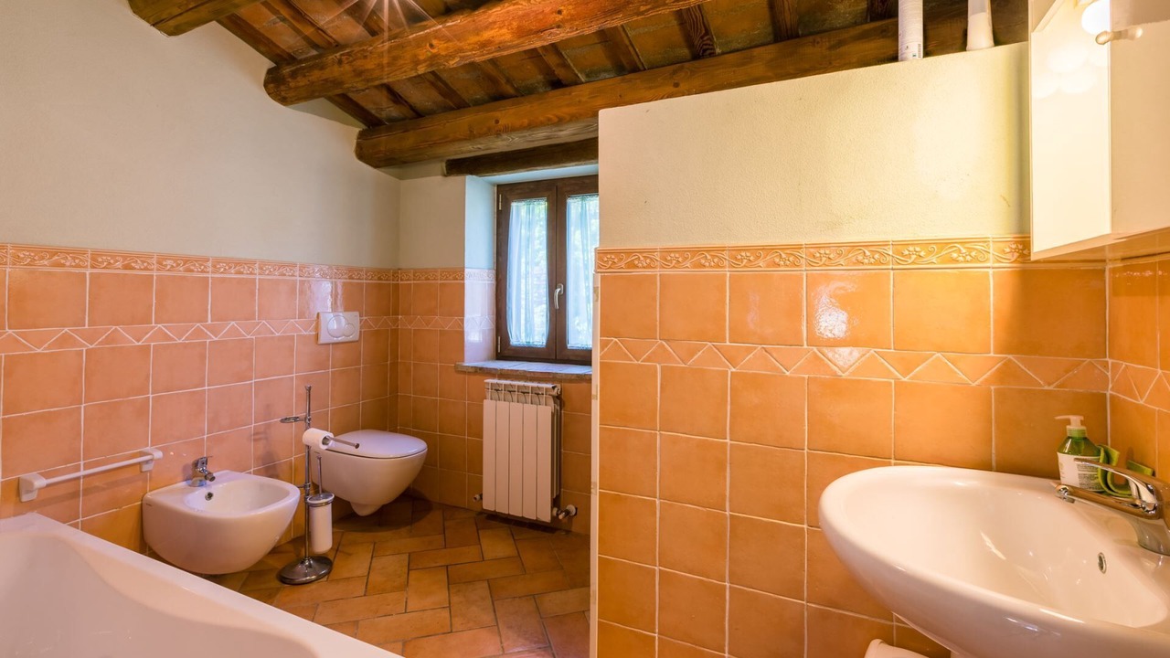 Photo of Bathroom in Barchi