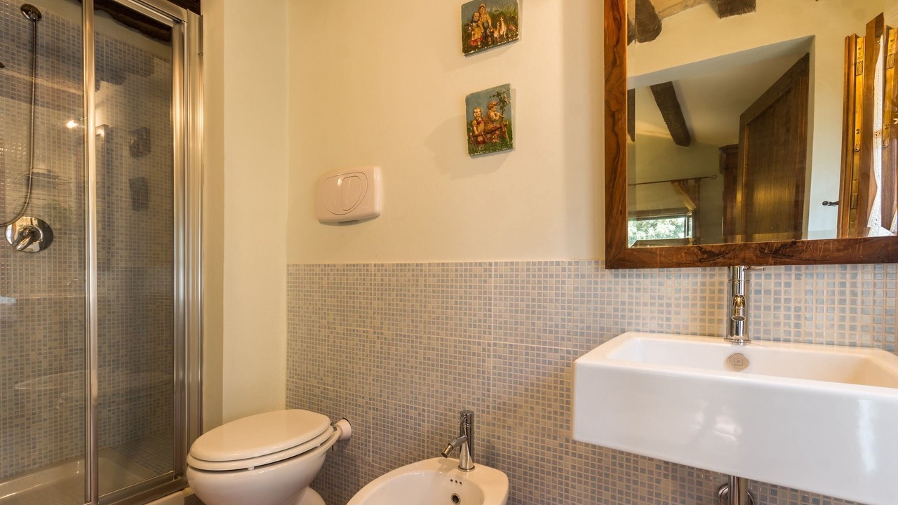 Photo of Bathroom in Montefelcino