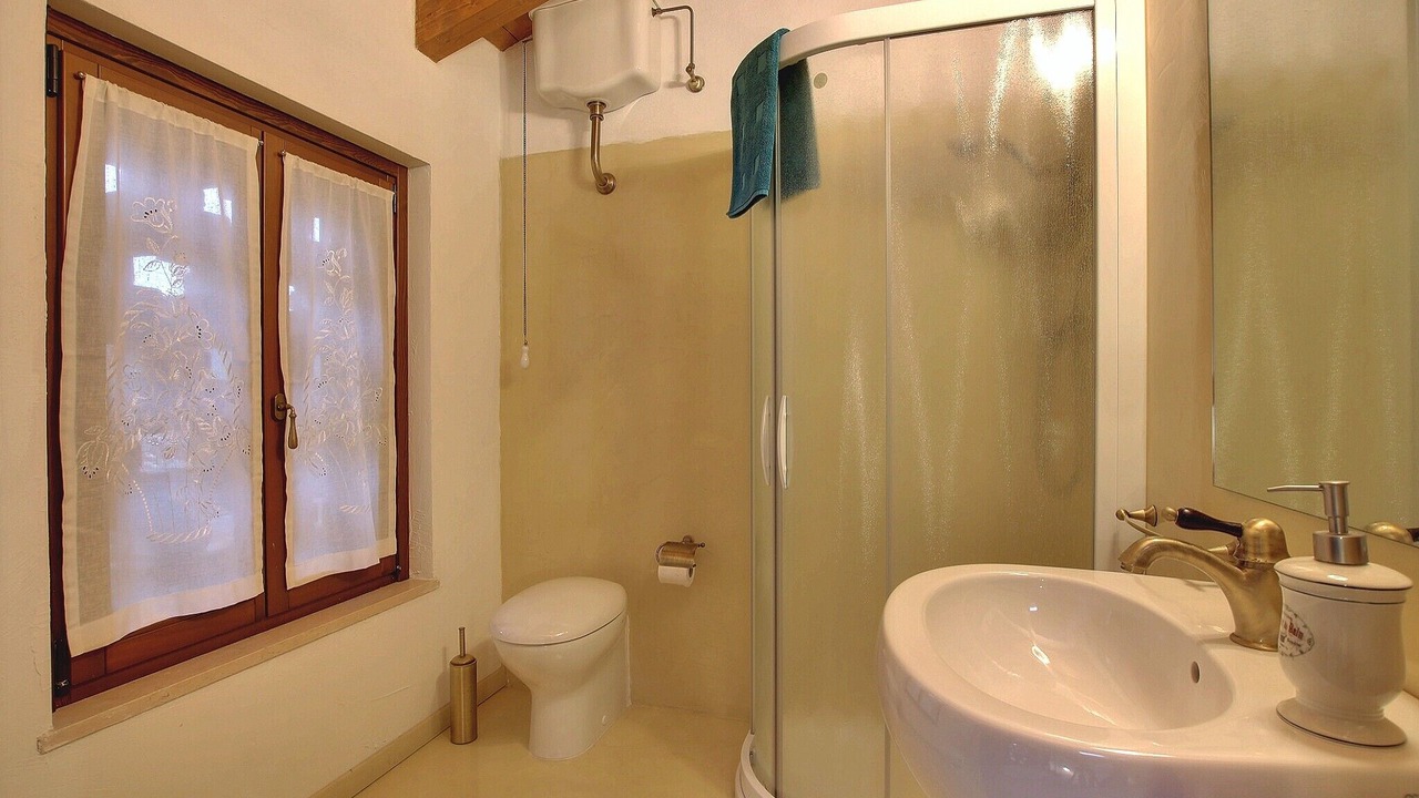 Photo of Bathroom in Specchio