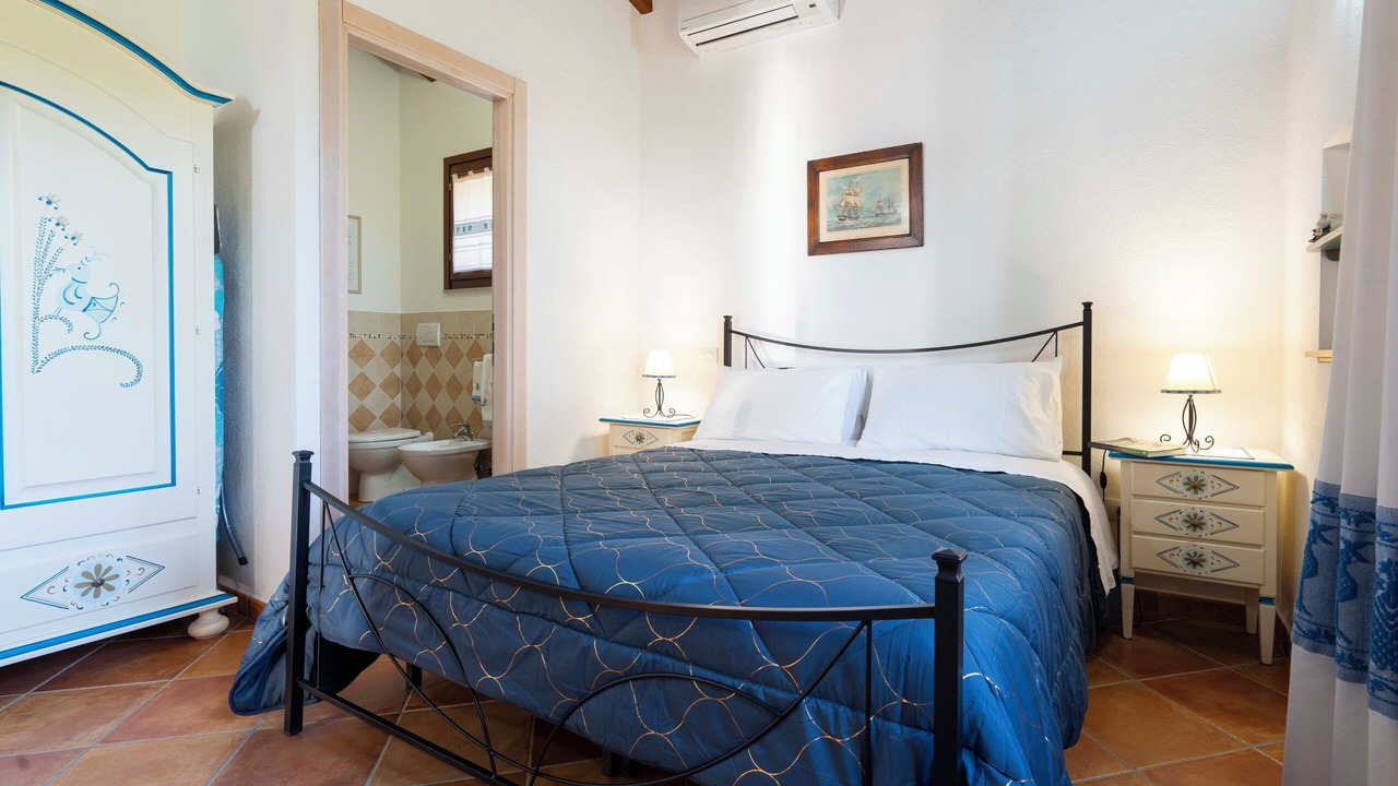 Photo of Bedroom in Villanova Monteleone