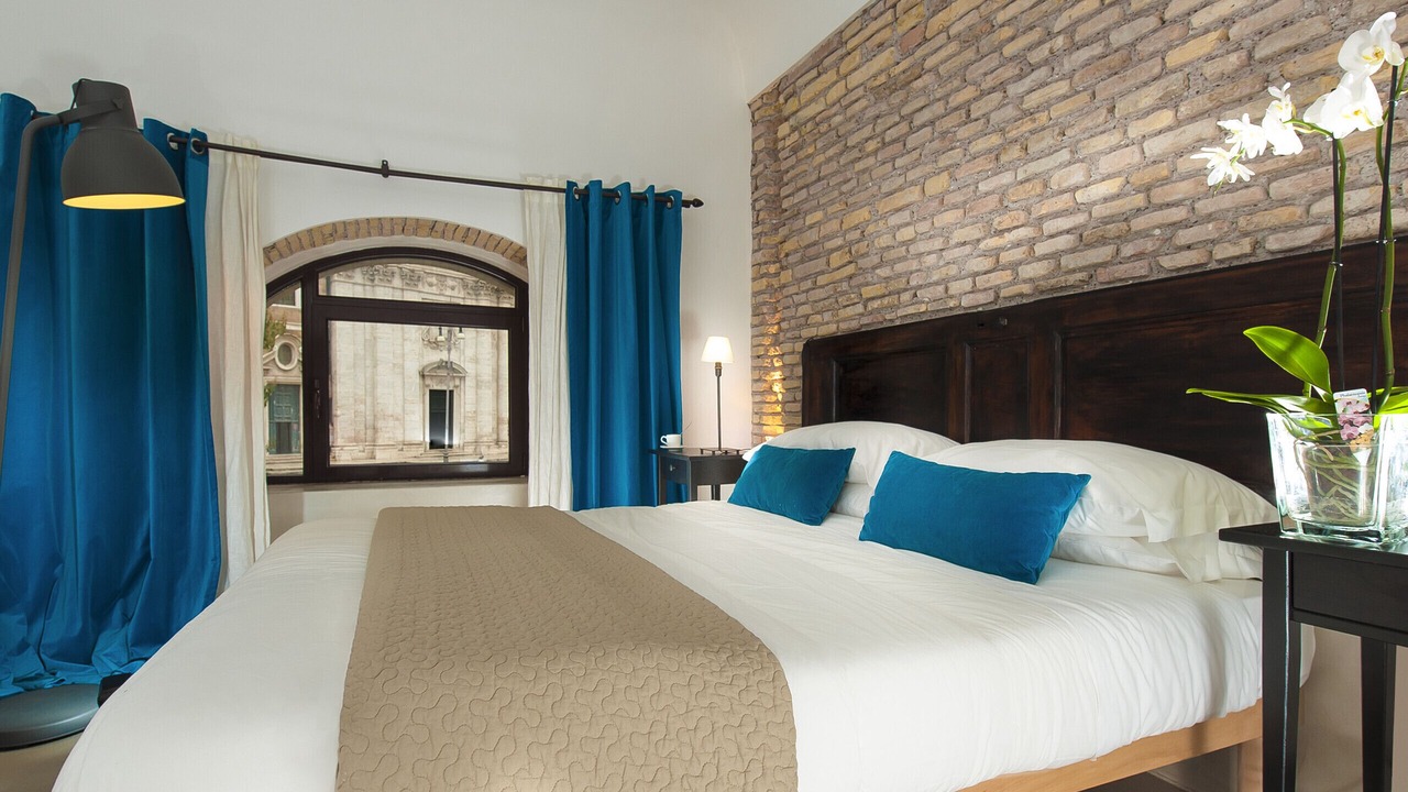 Photo of Bedroom in Rione VI Parione