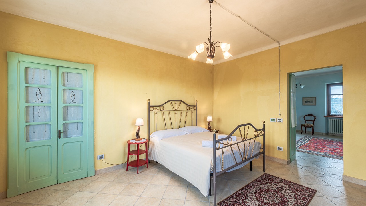 Photo of Bedroom in Alba