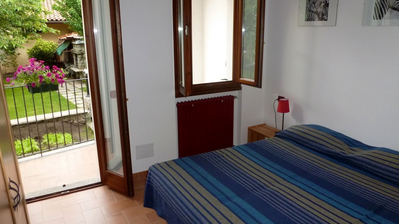 Photo of Bedroom in Pallanza