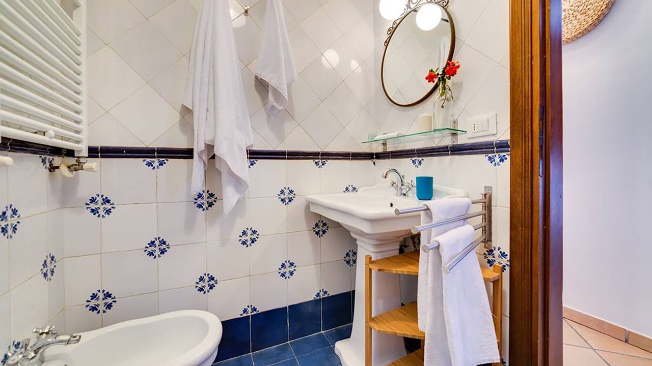 Photo of Bathroom in Marsala