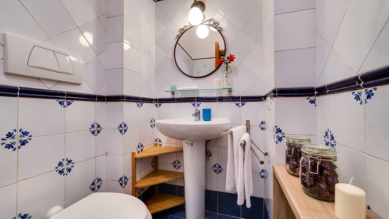 Photo of Bathroom in Marsala